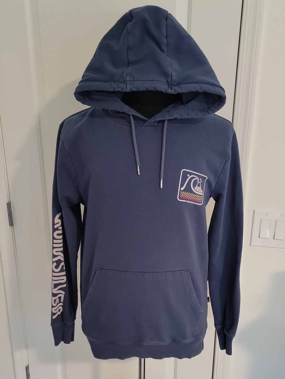 Quiksilver Navy Blue Pullover Hoodie with Logo Patch
